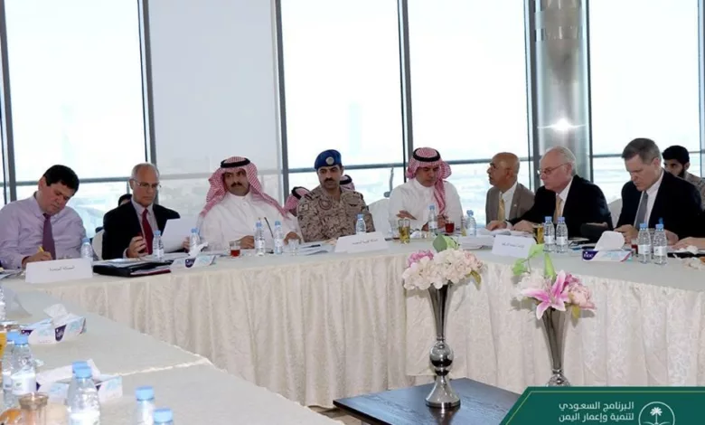 اجتماع رباعي للسعودية والإمارات وأمريكا وبريطانيا يقر إجراءات اقتصادية في اليمن
