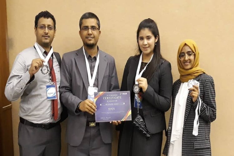 الفريق اليمني يحصل على جائزة أفضل مفاوض مؤثر في مؤتمر مالايا