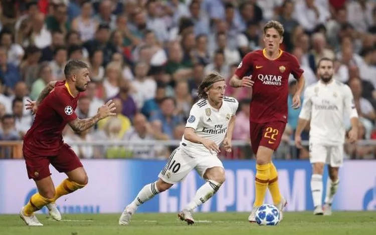 ريال مدريد في ضيافة روما لحسم التأهل