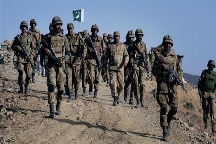 مقتل 6 جنود باكستانيين في هجوم قرب حدود إيران
