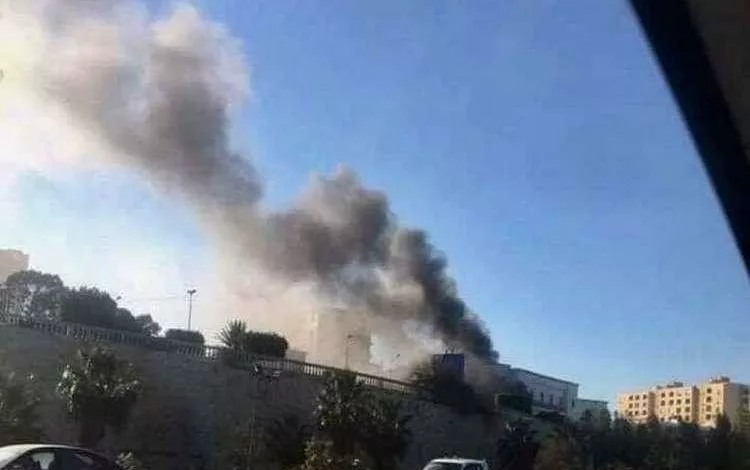 ليبيا: مقتل ثلاثة في هجوم انتحاري على وزارة الخارجية