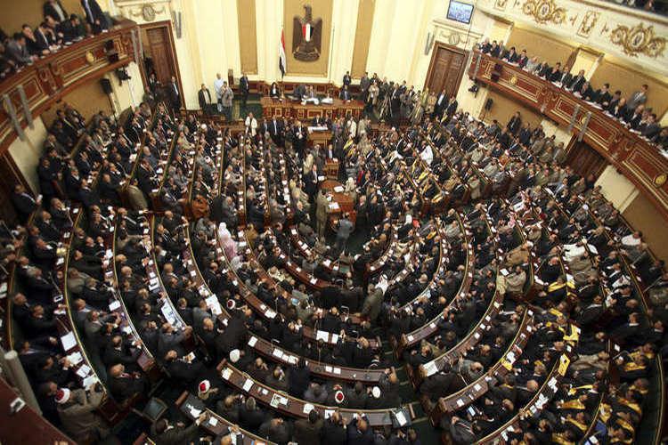 البرلمان المصري يوافق مبدئياً على تعديل بعض مواد الدستور.. فيديو