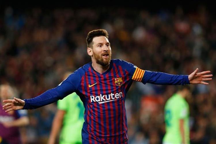 برشلونة يتوج بلقب الدوري الإسباني للمرة الـ26 في تاريخه.. فيديو