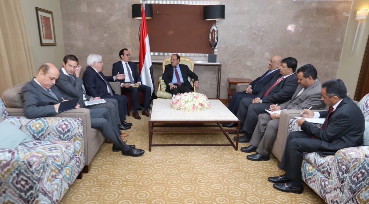 المبعوث الأممي إلى اليمن يلتقي نائب الرئيس علي محسن الأحمر