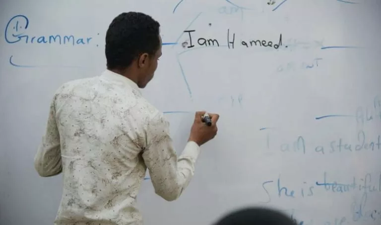 منظمات دولية تدعو لدفع رواتب المعلمين في اليمن
