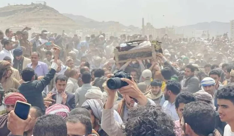 تشييع عالم اليمن الجليل القاضي محمد بن اسماعييل العمراني