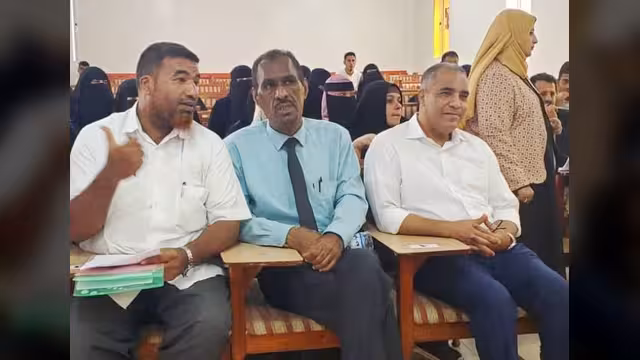 جامعة عدن: كلية اللغات والترجمة تختتم ورش التعليم المدمج
