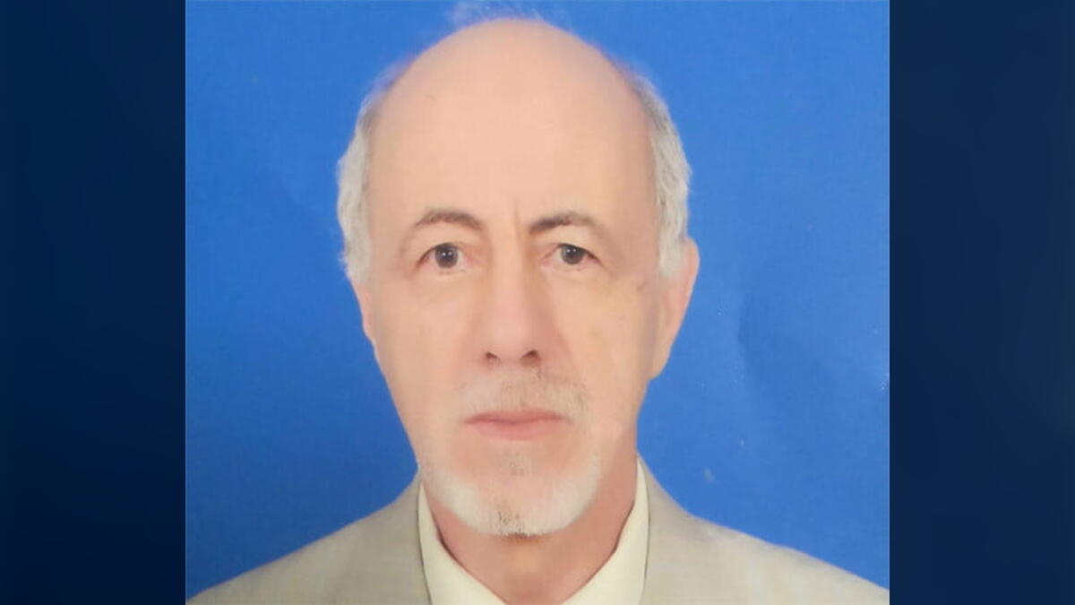 السفير أحمد حسن