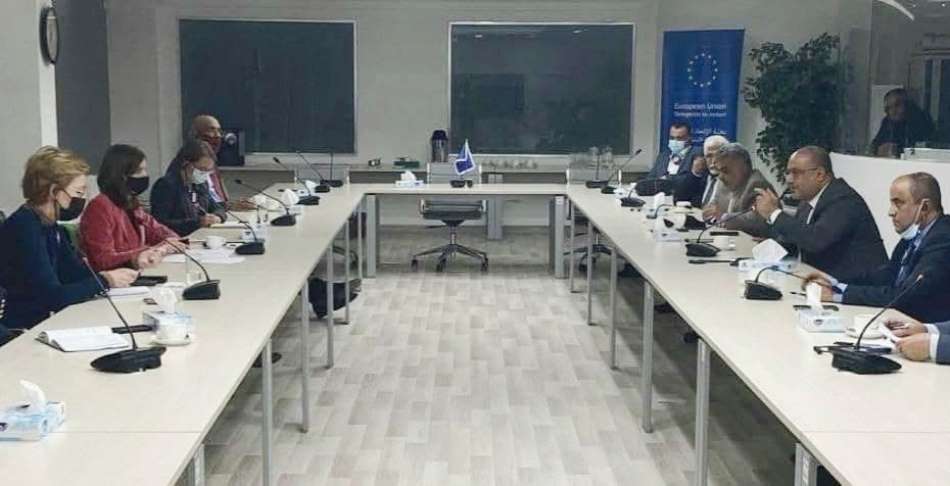 جلسة مباحثات يمنية أوروبية في عمان - اليمن يتطلع لمشاريع دعم الاقتصاد