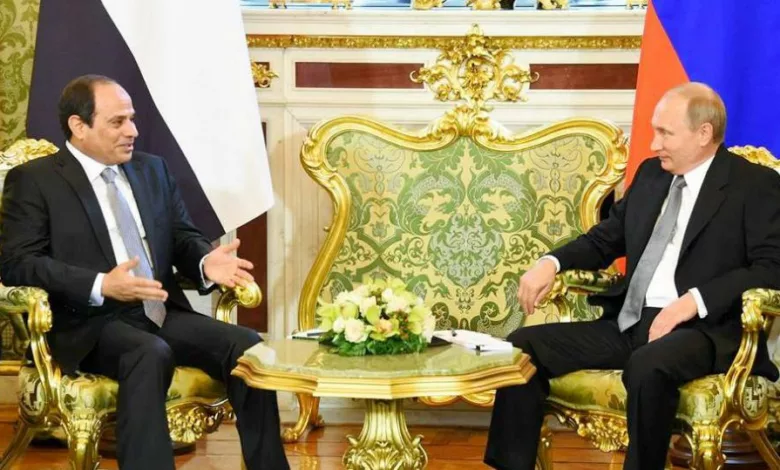 الرئيسان المصري عبدالفتاح السيسي والروسي فلادمير بوتين خلال مباحثات في 2015
