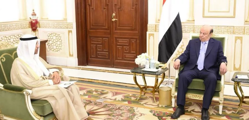 الرئيس اليمني هادي يستقبل أمين عام التعاون الخليجي نايف الحجرف