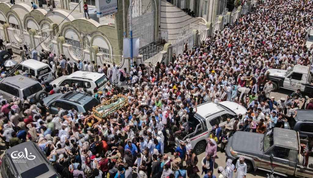 تشييع العلامة عبدالرحمن قحطان في تعز.. وسياسي المقاومة يعزي