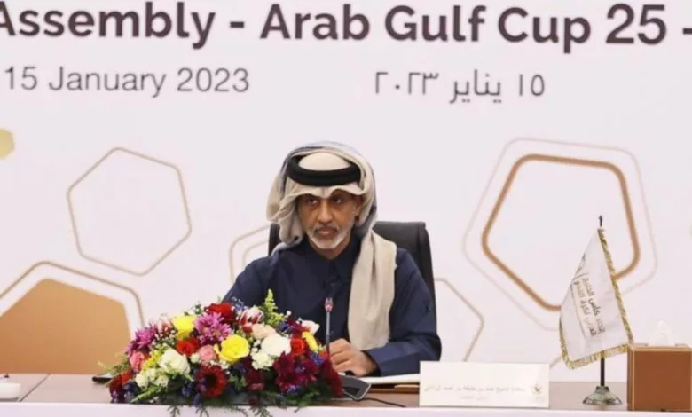 رئيس اتحاد كأس الخليج العربي لكرة القدم الشيخ حمد بن خليفة بن أحمد آل ثاني في مؤتمر صحفي العراق
