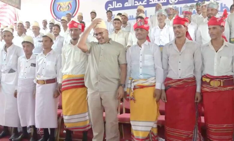 الخلية الإنسانية للمقاومة الوطنية تنظم العرس الجماعي الأول