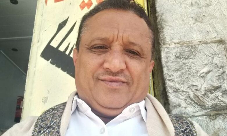 الصحفي مجلي الصمدي ناشر إذاعة صوت اليمن