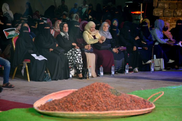 في يومه السنوي: أعراس البن اليمني بمهرجان في المخا (صور)