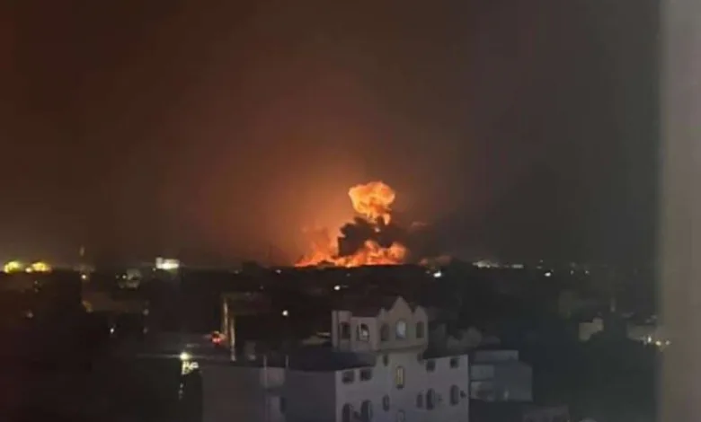 انفجارات في صنعاء جراء قصف التحالف بقيادة الولايات المتحدة