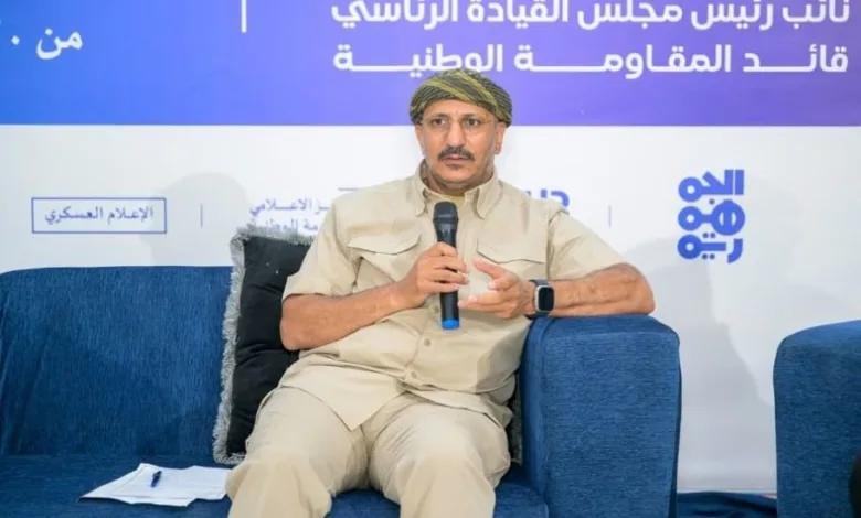 طارق صالح خلال اللقاء التشاوري لإعلاميي المقاومة الوطنية