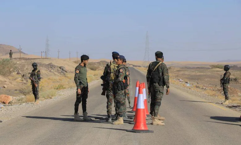 القوات الحكومية في مأرب تعلن فتح طريق نهم صنعاء من جانب واحد