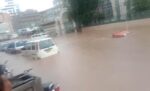 إب: تحذير السائقين بعد تسجيل وفيات بسبب الأمطار والسيول