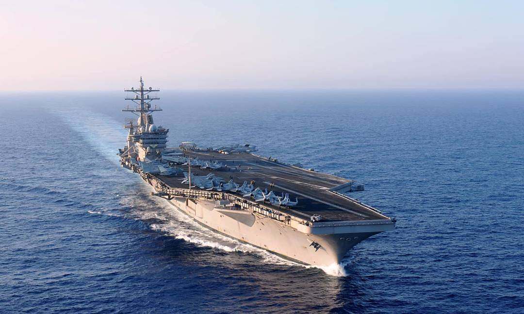 حاملة الطائرات الأمريكية إيزنهاور USS Dwight D Eisenhower