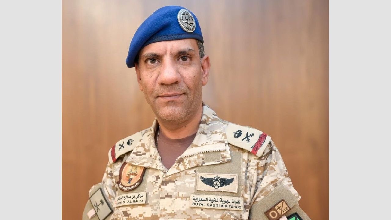 التحالف:  سنحمي سفننا التجارية بمضيق باب المندب وسنرد على مصادر التهديدات بحزم وقوة