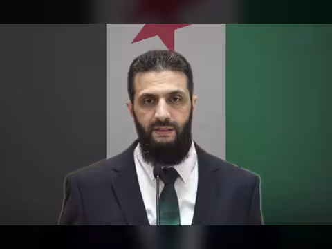 التقاط اللحظة.. دمشق مشتاقة للرياض!